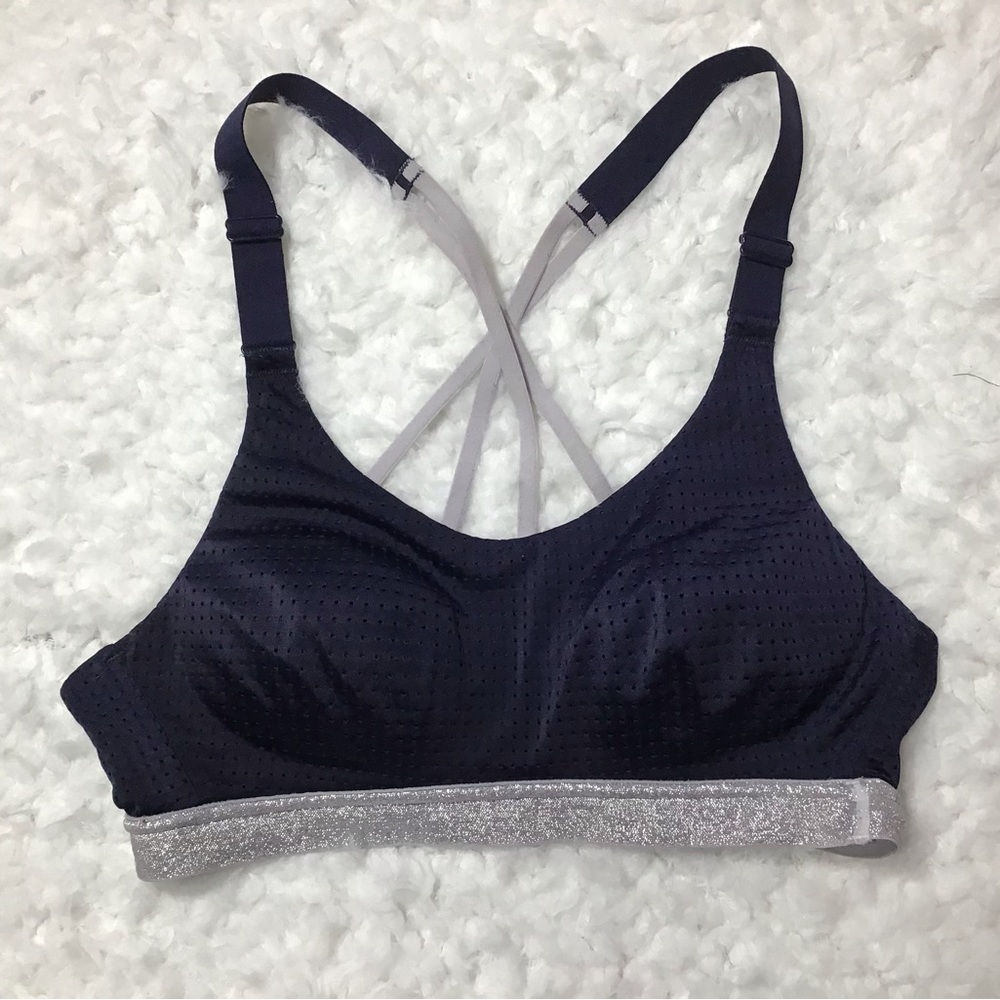 Victoria Sport‎ Lightweight Sports Bra Navy Mesh Silver 32A